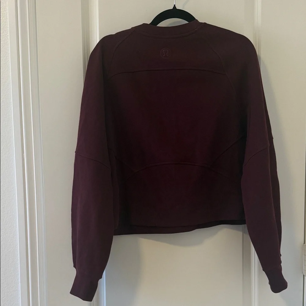 NWT Soldout Lululemon Athletica Scuba Pullover in Garnett with Spellout - Picture 5 of 6